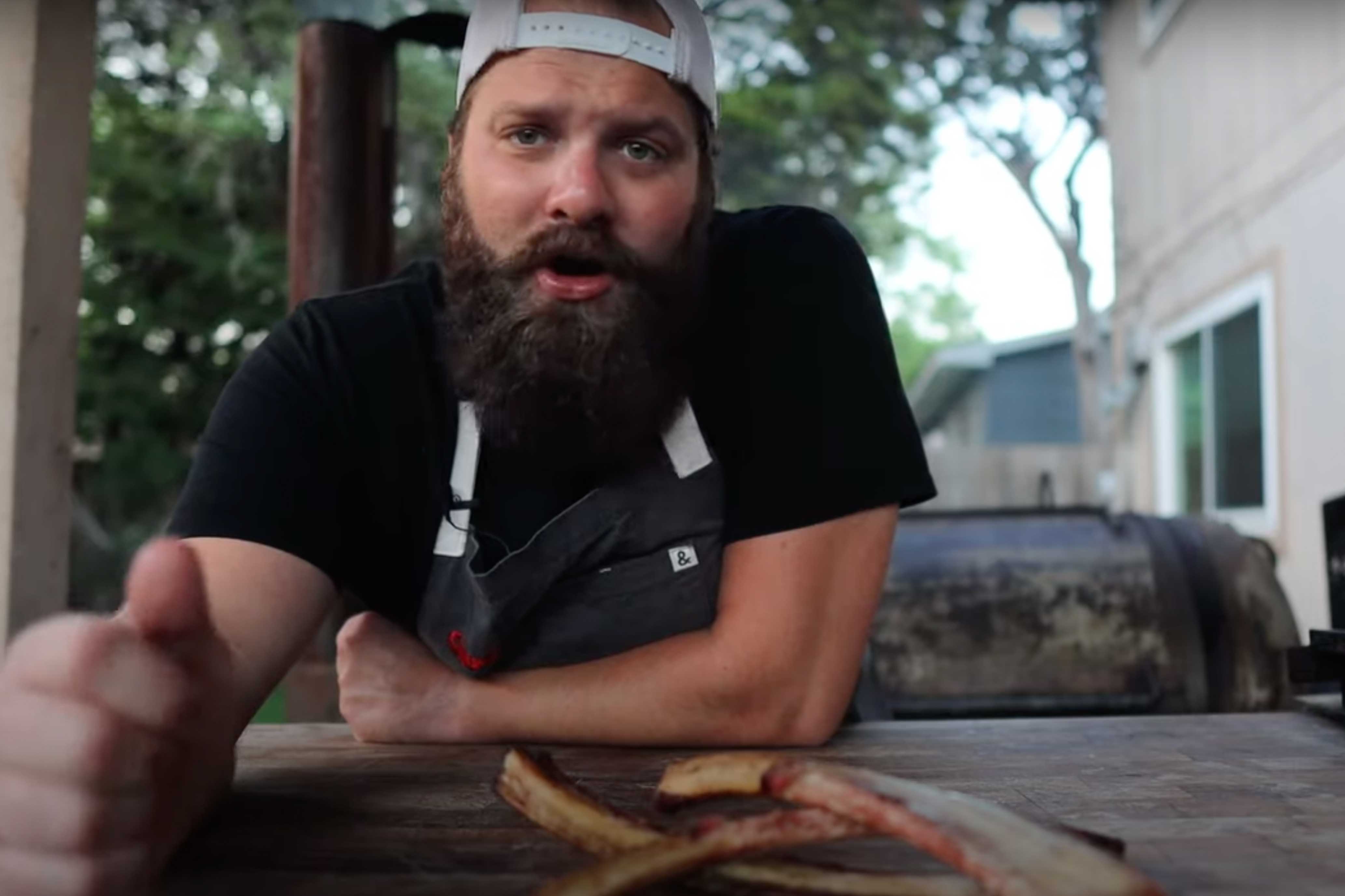 Smoked Beef Ribs in a Weber Kettle – FogoCharcoal.com
