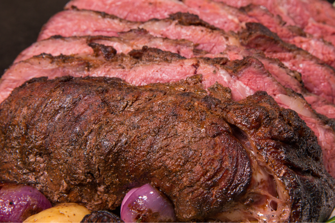 Smoked Prime Rib with White Sauce